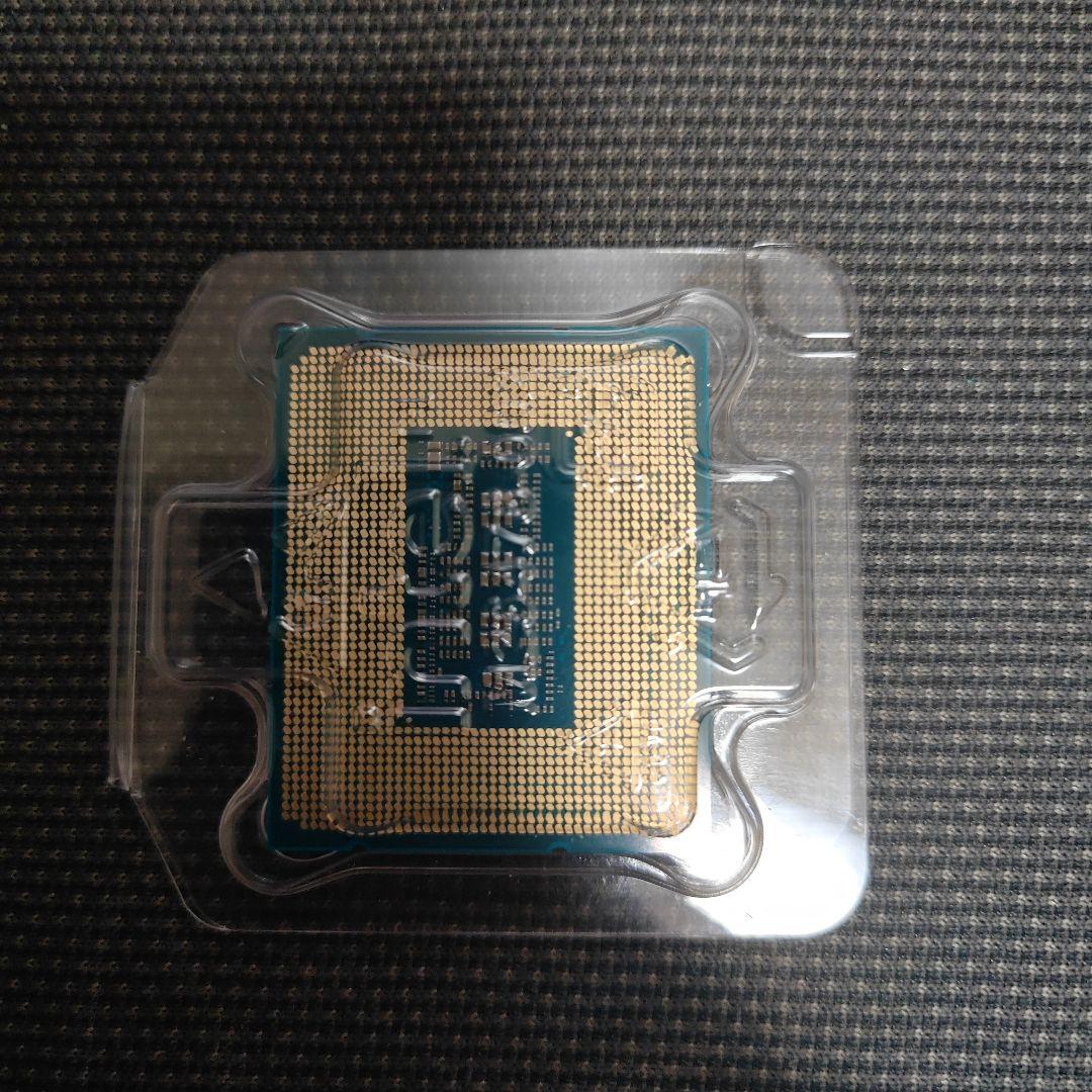 CPU Intel i7-13700F