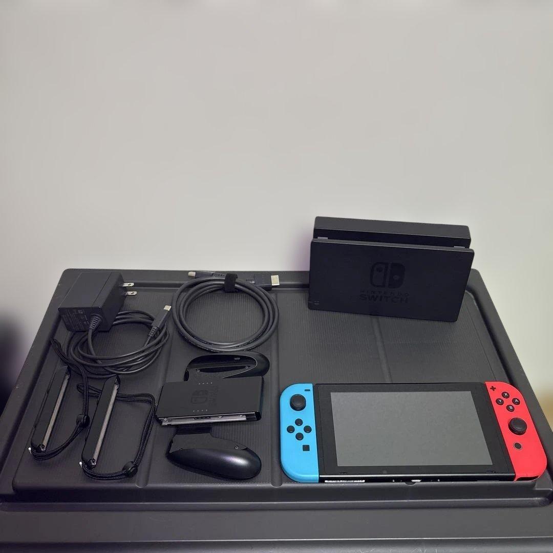 Nintendo Switch (ニンテンドースイッチ)本体