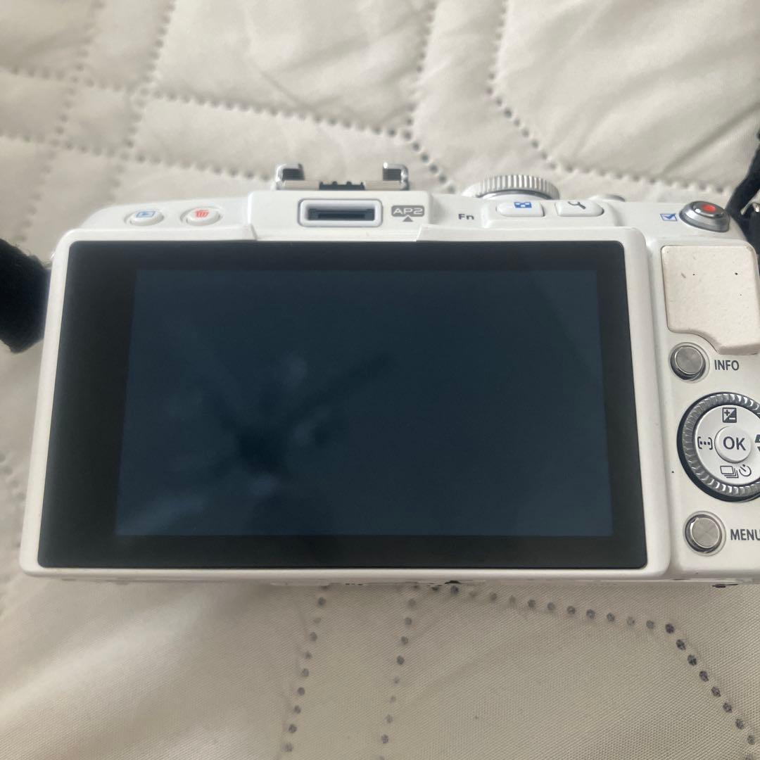 【値下げ中】OLYMPUS PEN Lite E-PL6