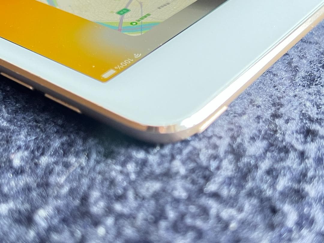 ipad mini 4 silver wi-fi ６４GB バッテリー１００%