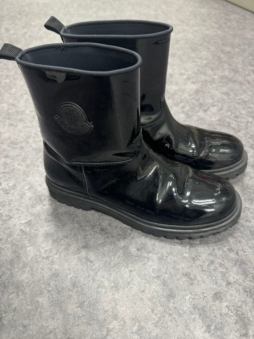 P*୧様 MONCLER ブラック ラバーシューズ