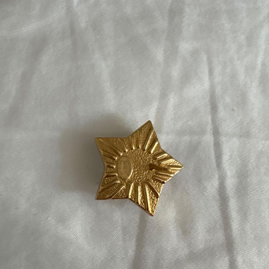 シャネル　スターピアス　2024コレクション　片耳