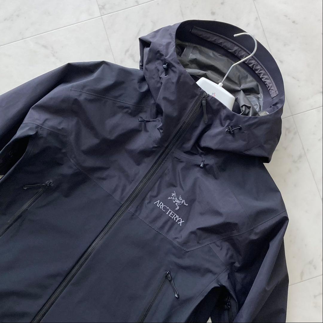 美品 ARC'TERYX BETA SL HYBRID GORE-TEX