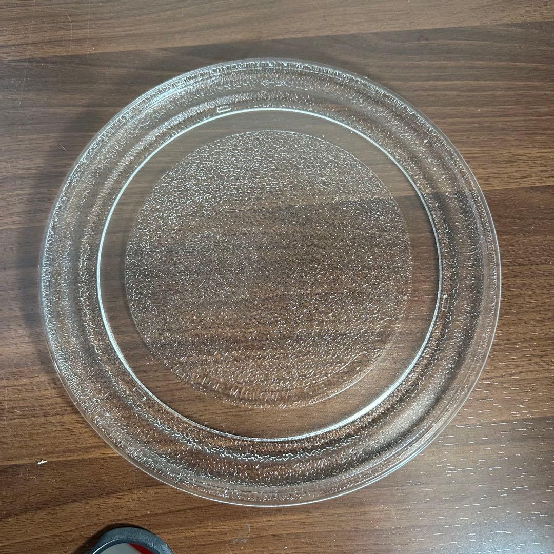 美品　アイリスオーヤマ 電子レンジ IMB-T178-W 23年製