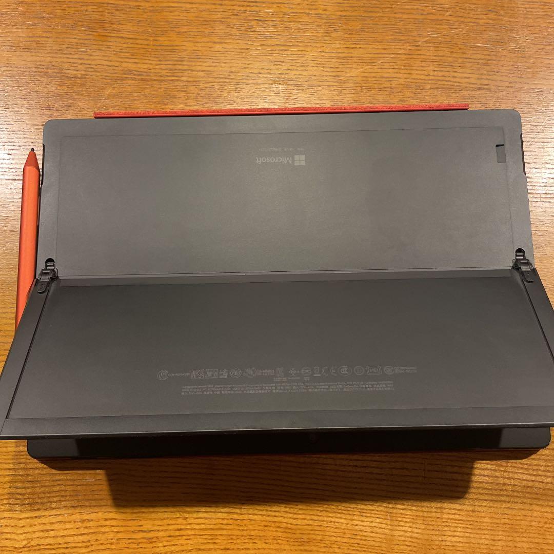 SurfacePro7 + タイプカバーred + SurfacePen red