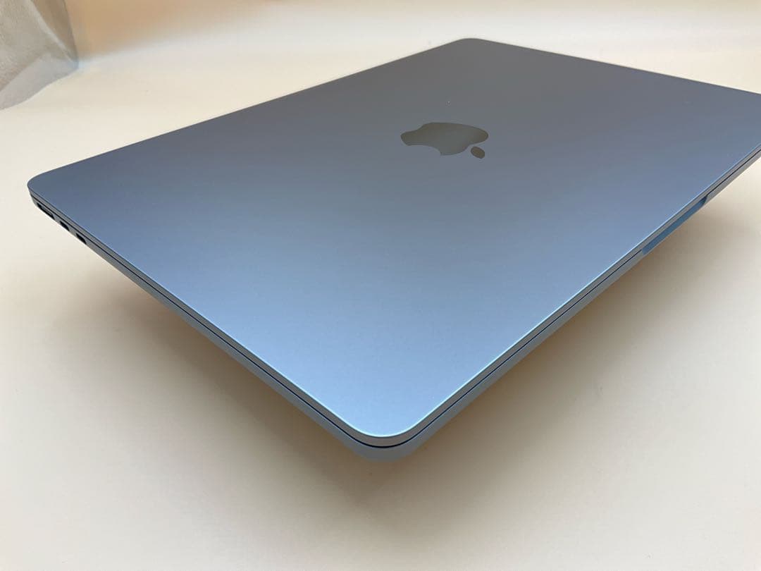 【超美品】Macbook Air 2022 M2 16GB/500GB