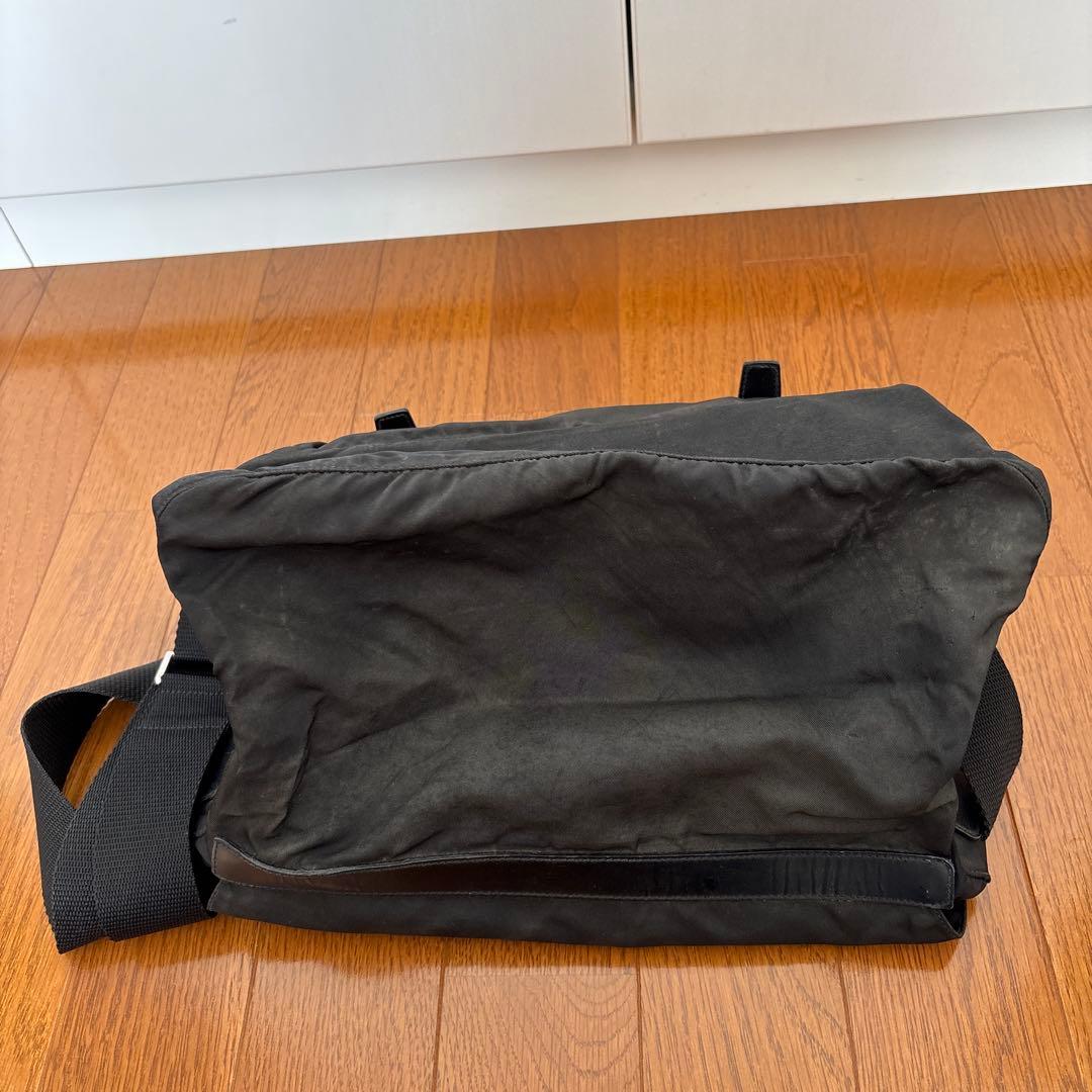 PRADA プラダ ショルダーバッグ メッセンジャーバッグ