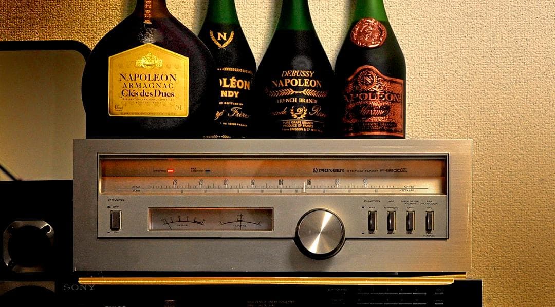 ★PIONEER AM/FM STEREO TUNER F-8800X　♪