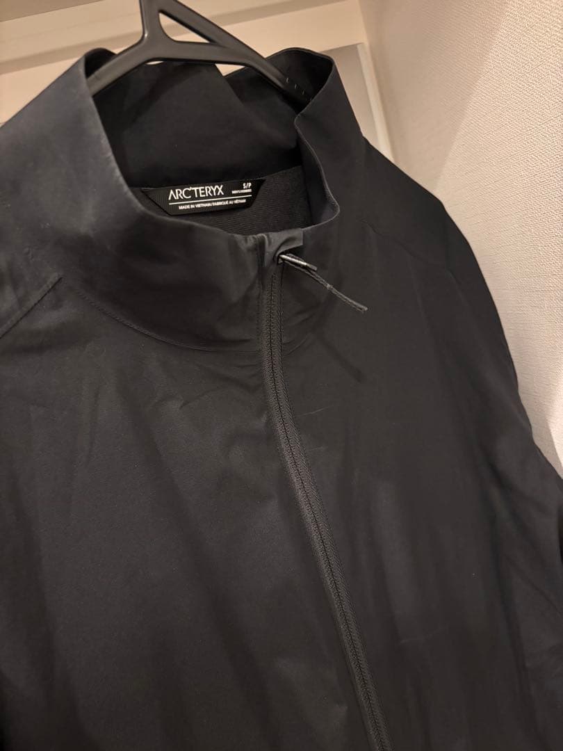 と*し様 アークテリクス　ソラノジャケット　Sサイズ