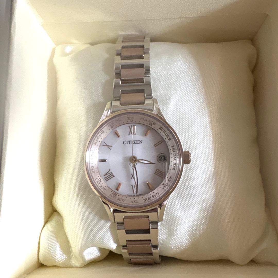 ま*様 美品CITIZEN XC シチズン クロスシー EC1165-51W 稼