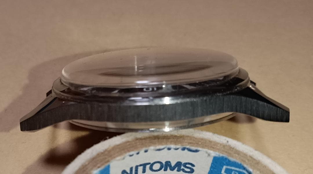 オメガ ミリタリー時計 ムーブメントをクォーツに交換した物です