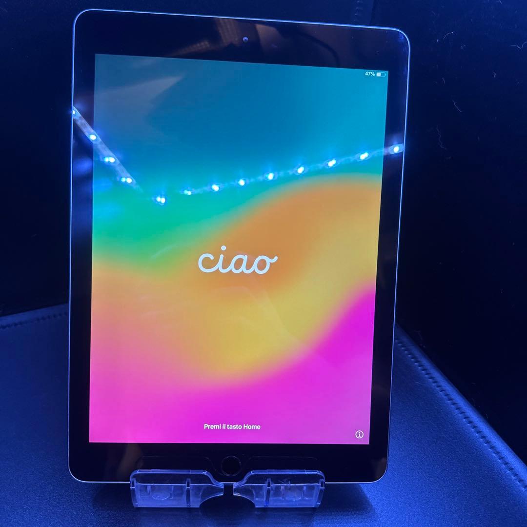 プ*ぇ様 iPad 第6世代 128GB スペースグレイ WIFIモデル 中古