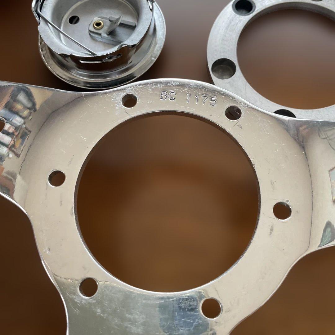 ナルディクラシック　ウッドステアリング