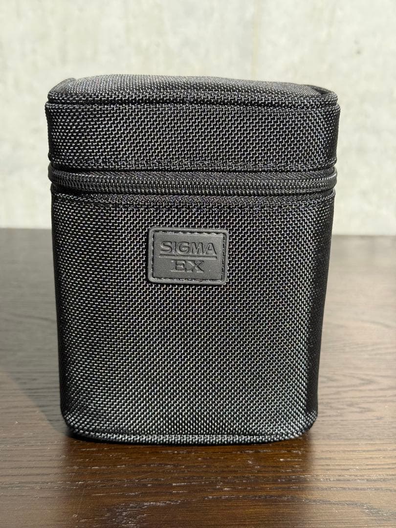 【EFマウント】 SIGMA 18-50mm F2.8 EX DC MACRO