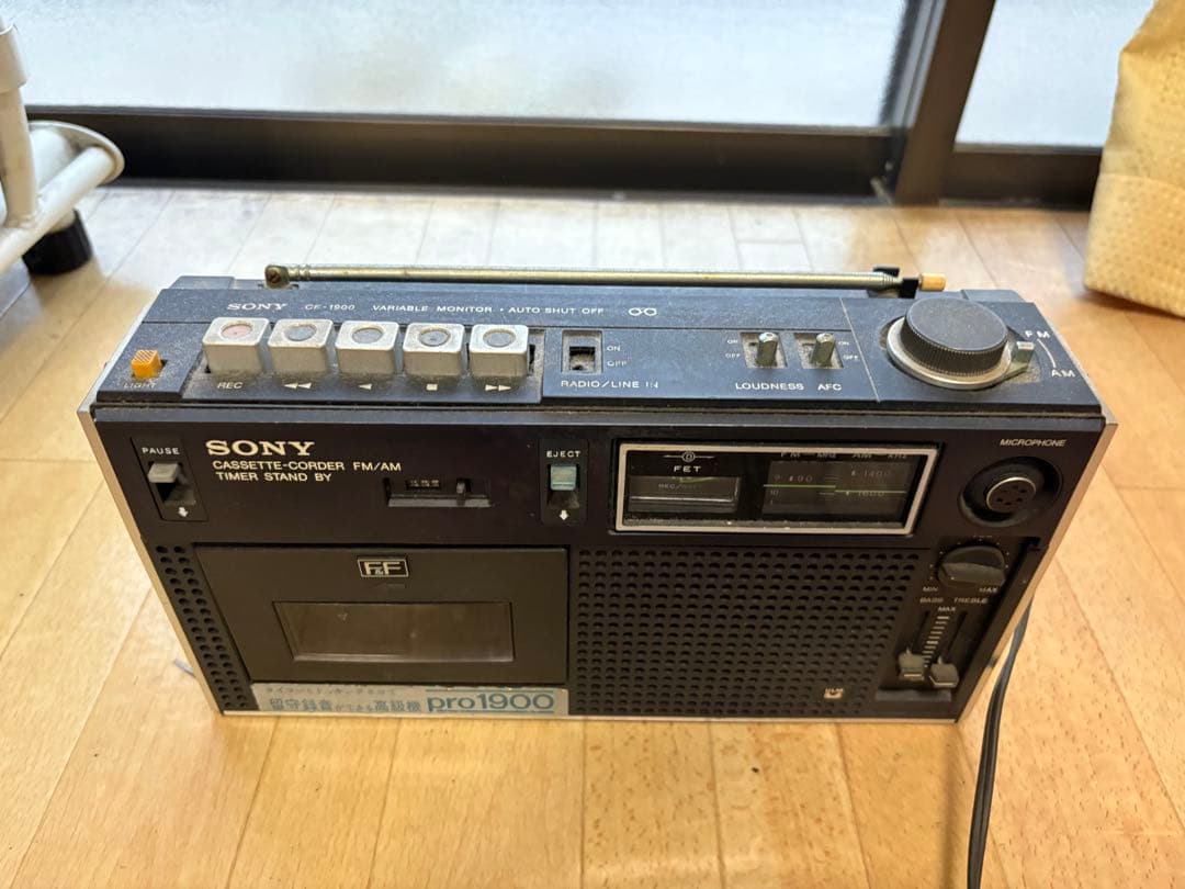 SONY CF-1900 カセットデッキ AM/FMラジオ