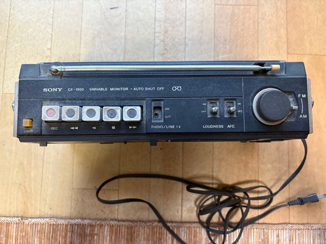 SONY CF-1900 カセットデッキ AM/FMラジオ