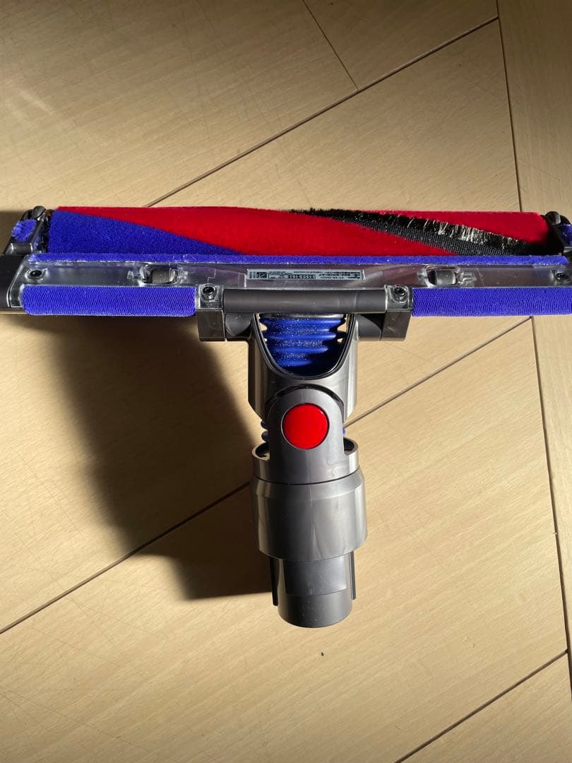 【美品】Dyson V8 Slim Fluffy 2024年製