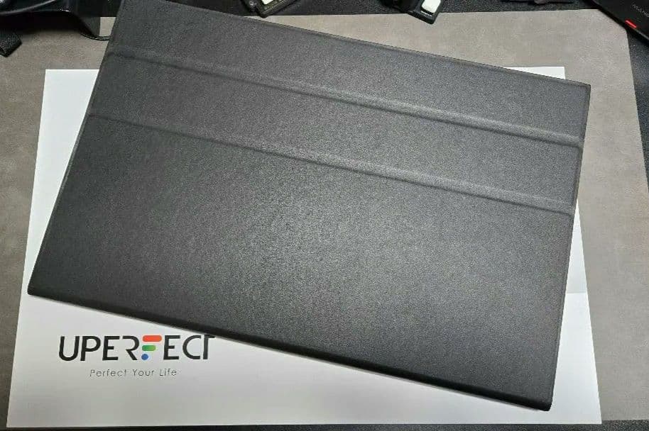 UPERFECT モバイルモニター 18インチ 2K DCI-P3 144Hz