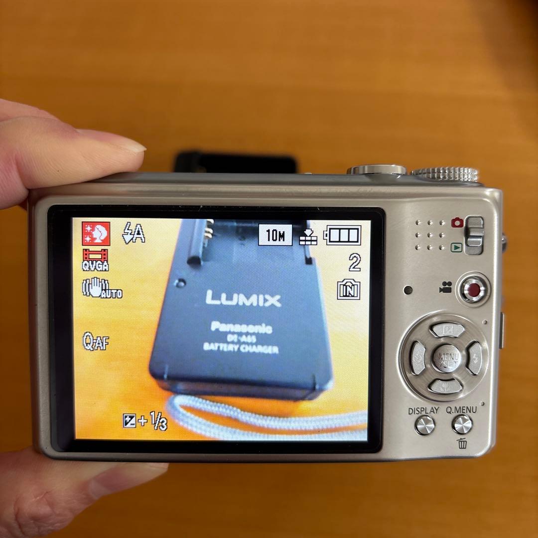 Panasonic DMC-T27 コンパクトデジタルカメラ