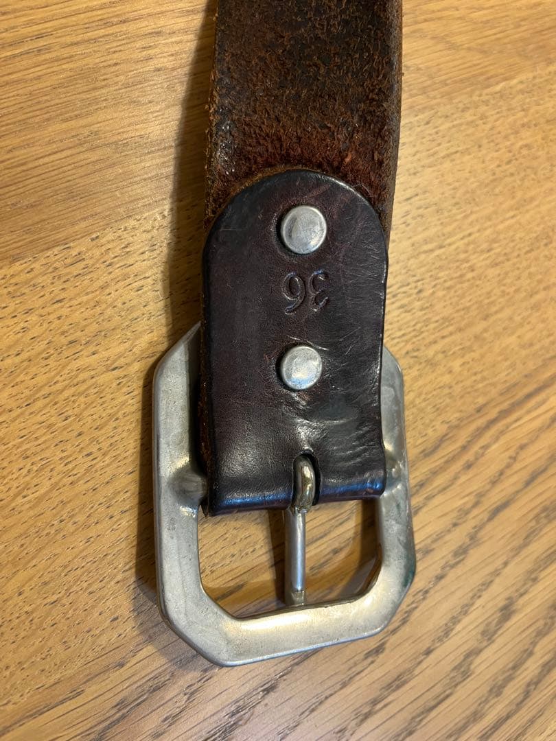 HTC DOA ターコイズ　スタッズベルト