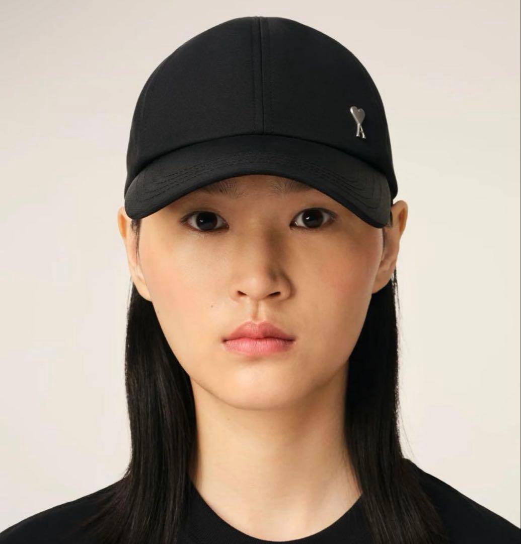 【美品】AMI PARIS AMI DE COEUR スタッドキャップ