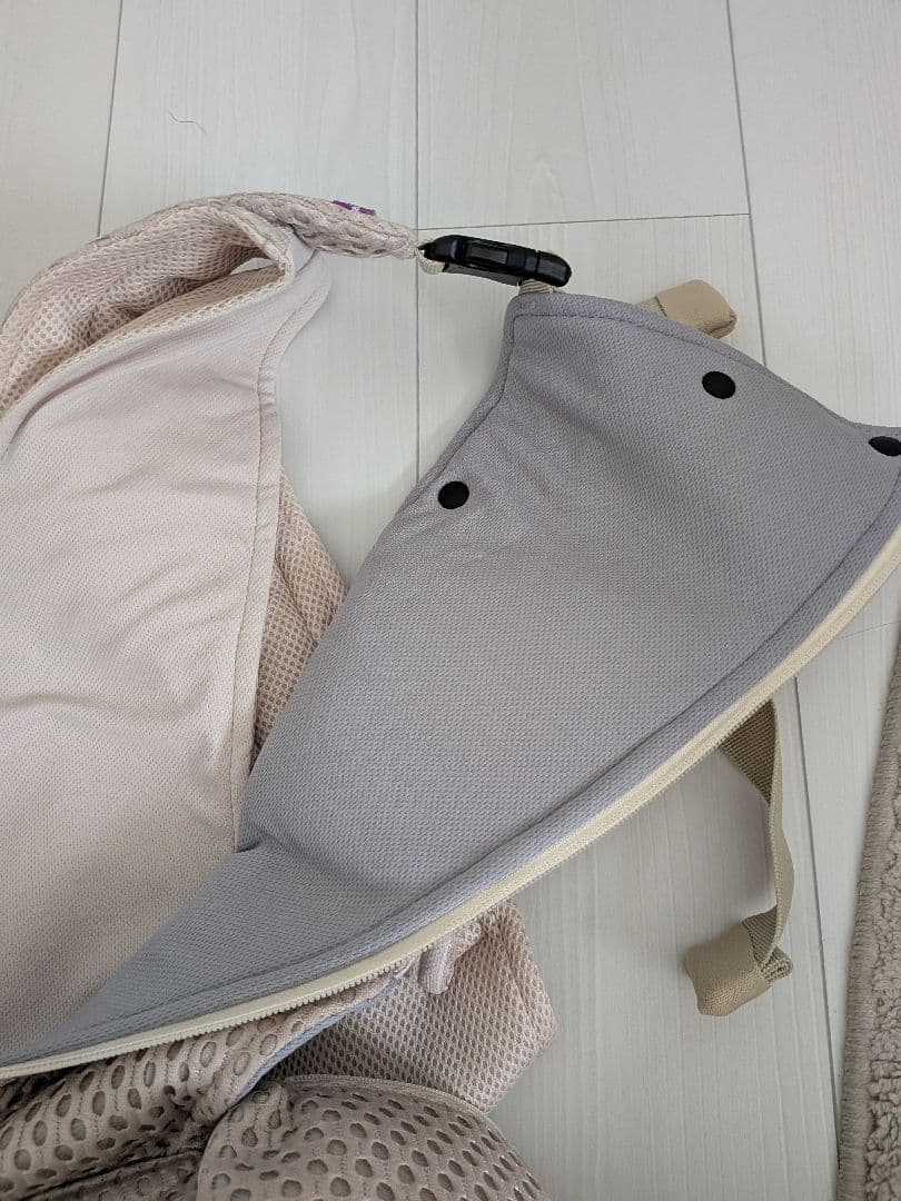 bebe swan メッシュ抱っこひも ベージュ