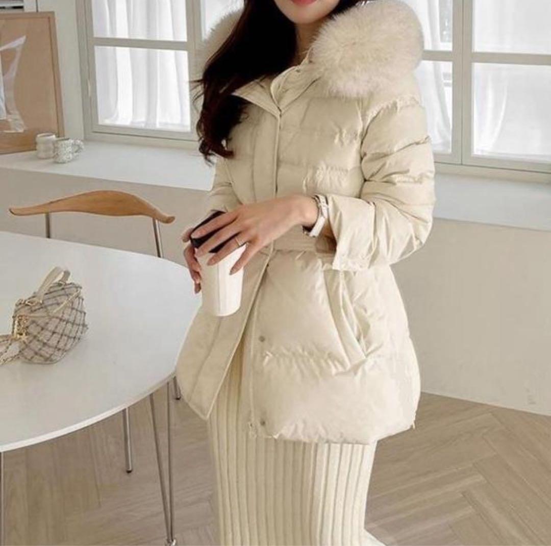 【美品】DHOLICファーフード&ベルト付ダウンジャケットSホワイト