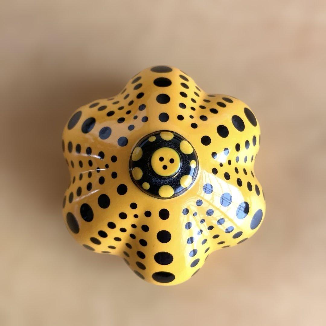 草間彌生 かぼちゃ パンプキン ペーパーウェイト オブジェ 箱有り