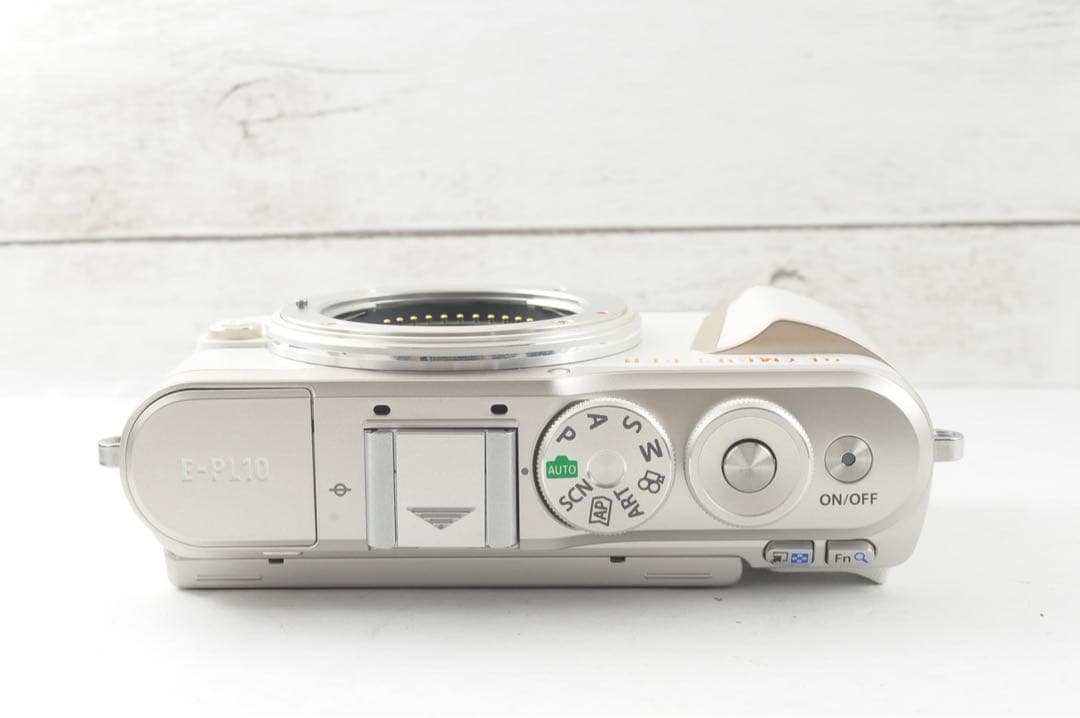 ❤️シャッター数605枚❤️Wi-Fi &自撮り❤️OLYMPUS E-PL10