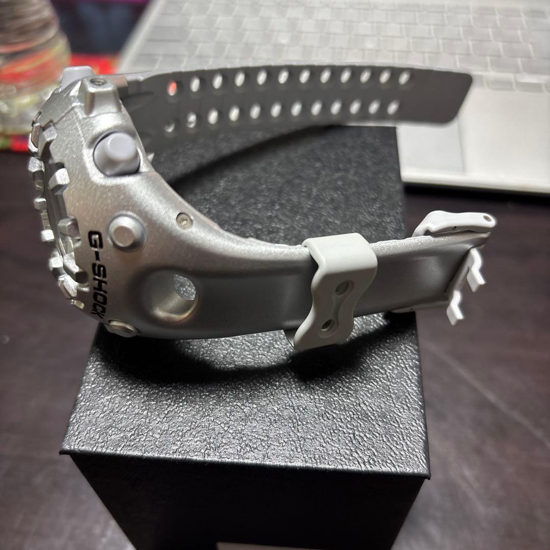 G-SHOCK GA-100 シルバー 腕時計