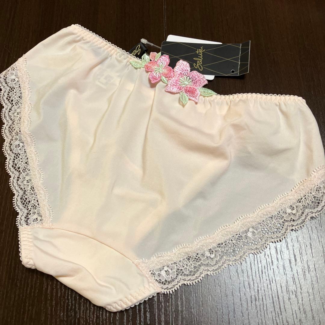 ワコール　サルート61g リボンブラ　C65