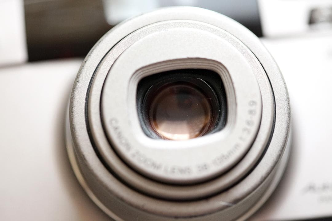 Canon Autoboy S II フィルムカメラ　Q765