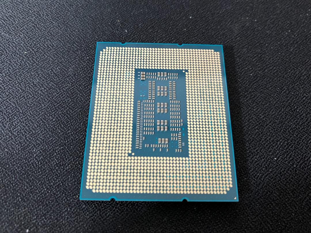 Intel Core i9-14900KF 動作確認済み