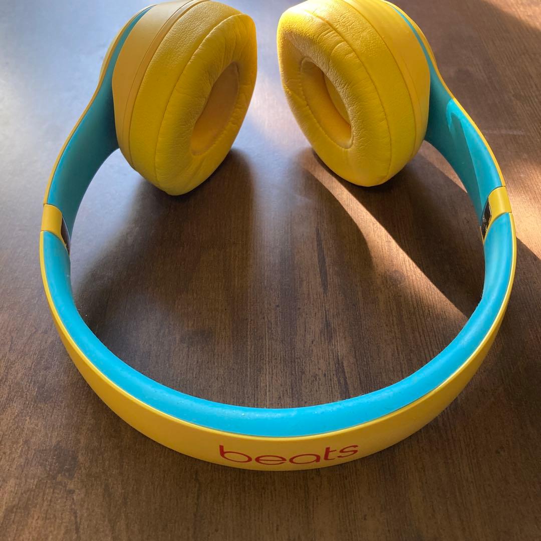 Beats ワイヤレスヘッドホン イエロー/ブルー