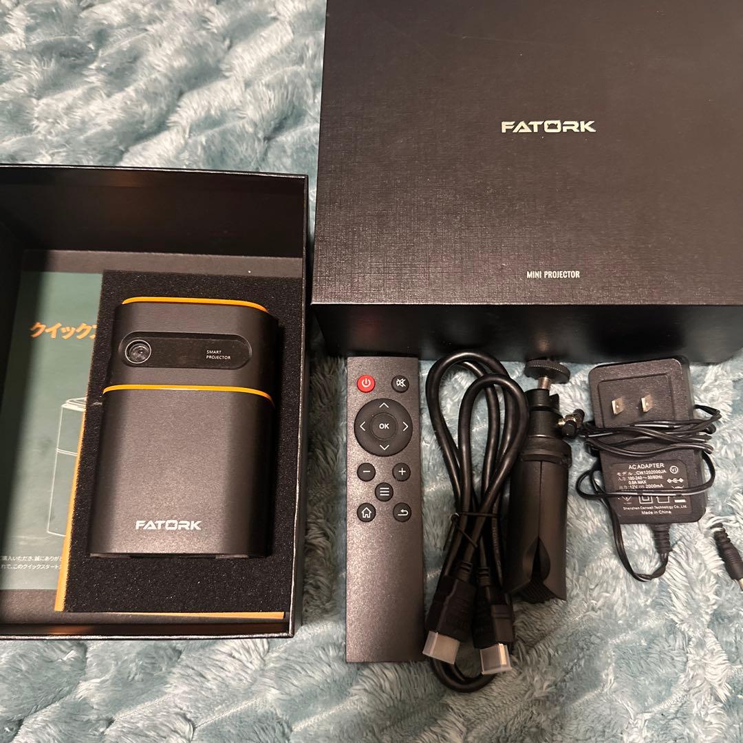 FATORK ミニプロジェクター 本体