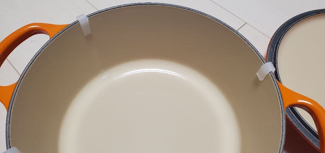 LE CREUSET シグニチャーココットロンド22cm