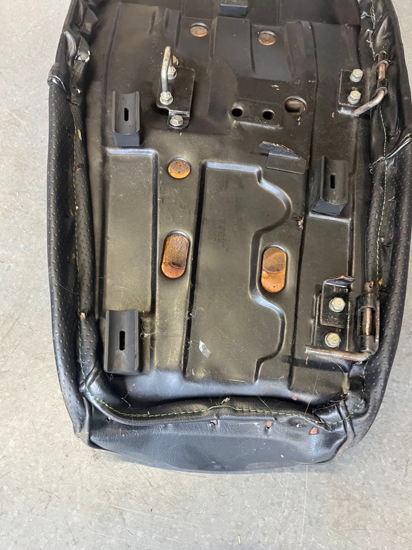 KZ900 KZ1000LTD KZ750 D1 カスタム　シート