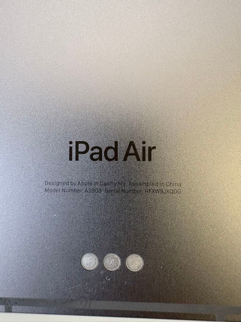 iPad Air スペースグレー　第6世代 cellular 128