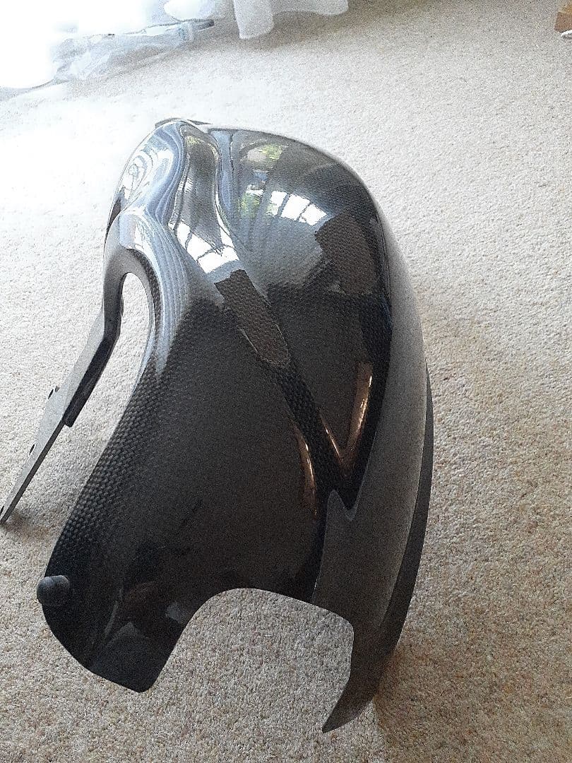 たびさん専用Ilmbergerカーボンファイバーリアフェンダー