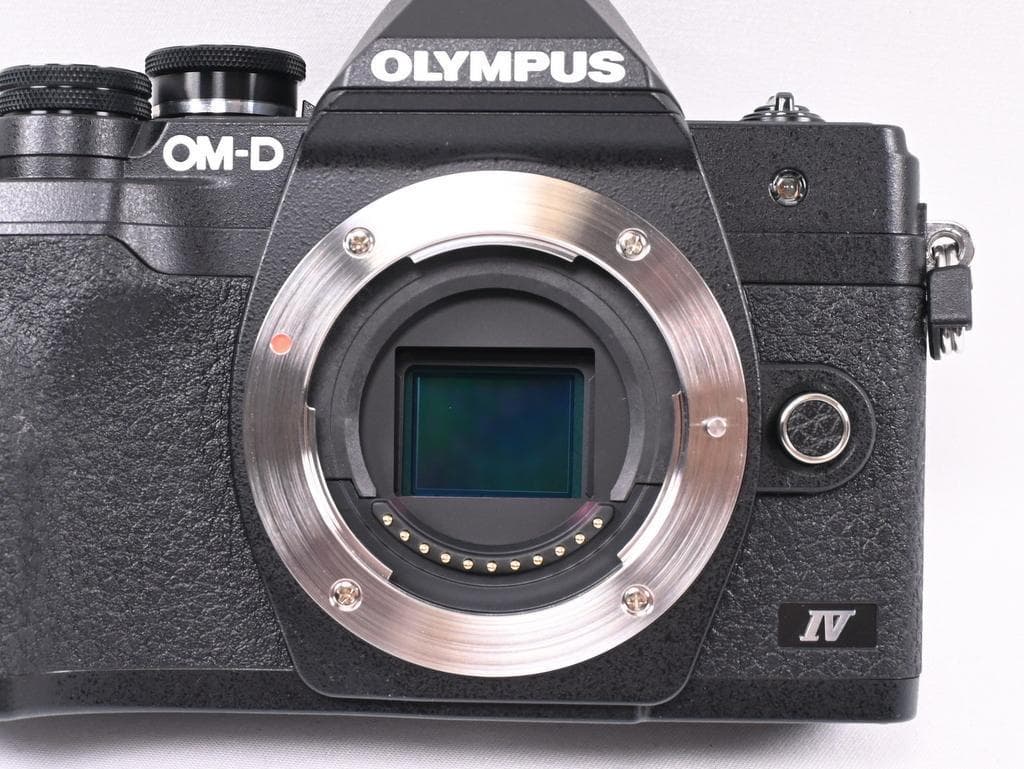 オリンパス OM-D E-M10 Mark IV ダブルズームキット S数378