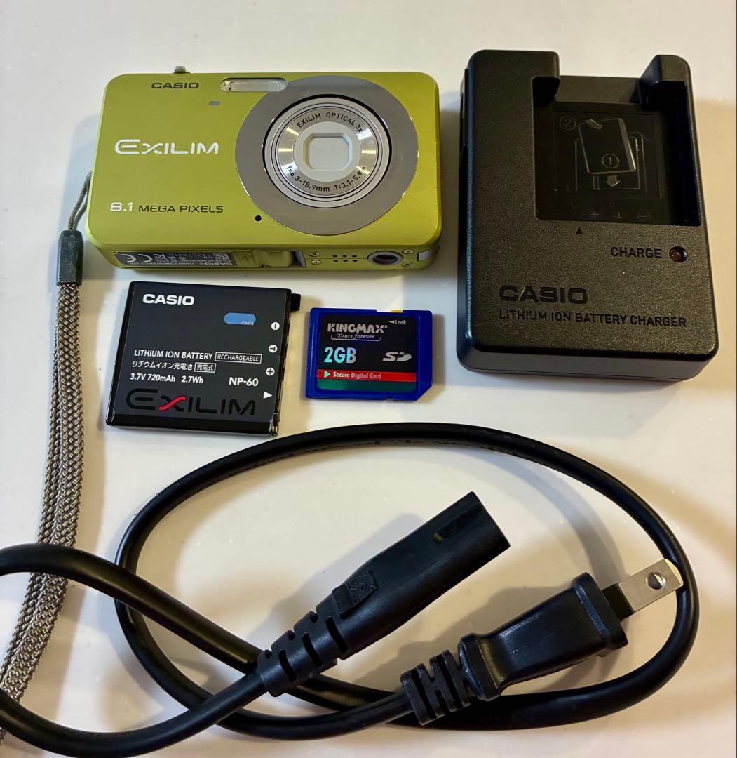 CASIO EXILIM EX-Z80 8.1メガピクセル デジタルカ