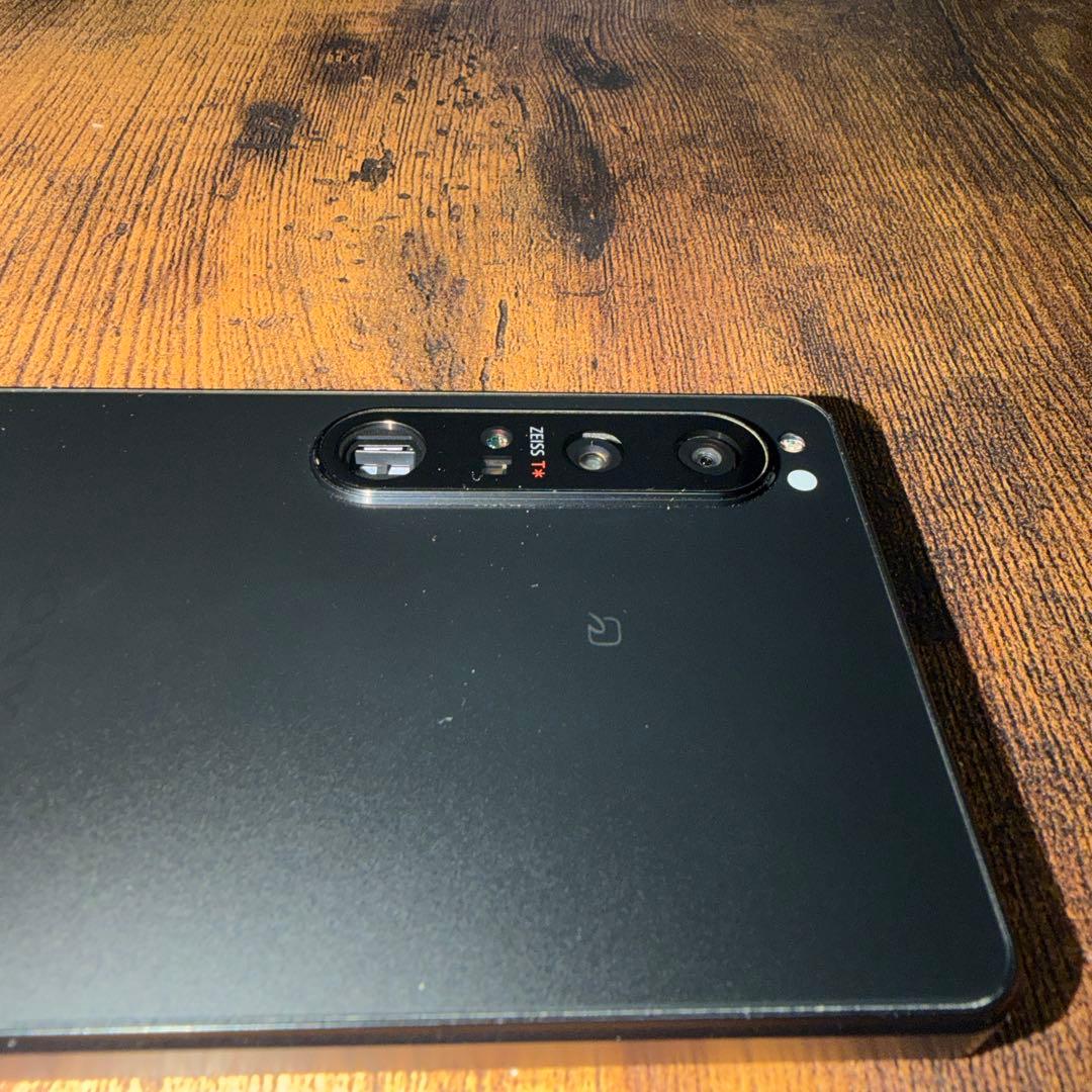 美品 SONY Xperia1 iv ブラック docomo版 256GB