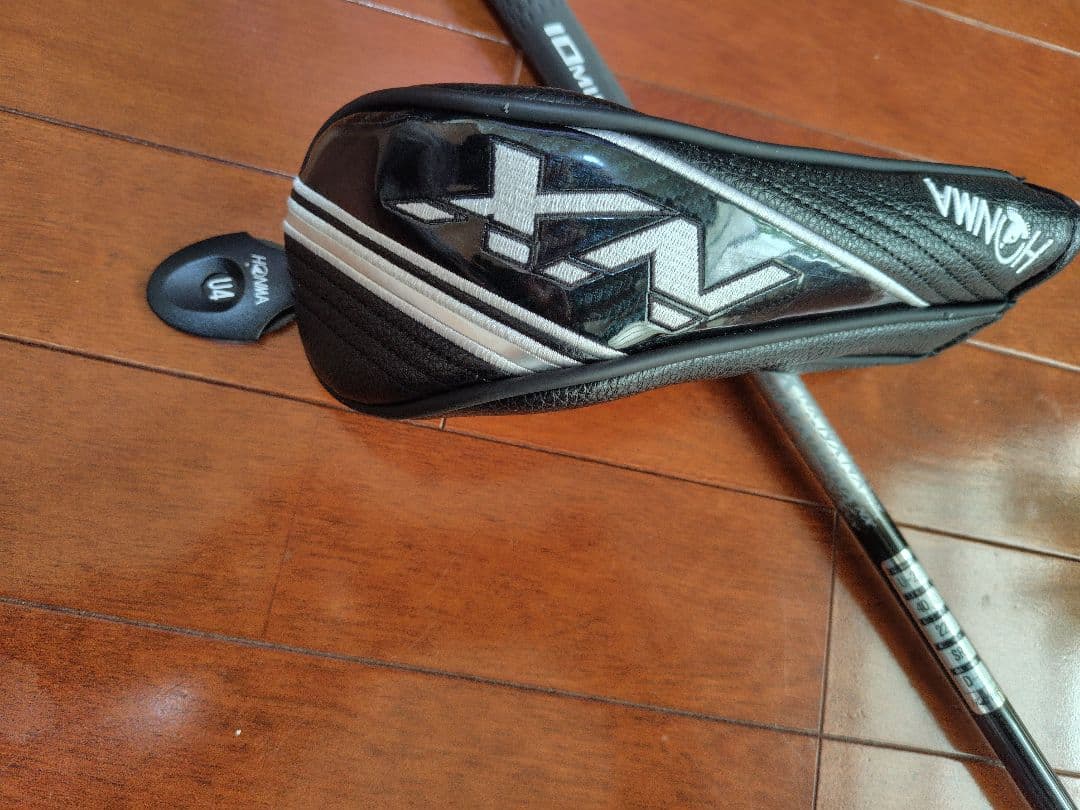 HONMA　BERES ＮＸ ４番ユーティリティ（ヘッドカバー付）