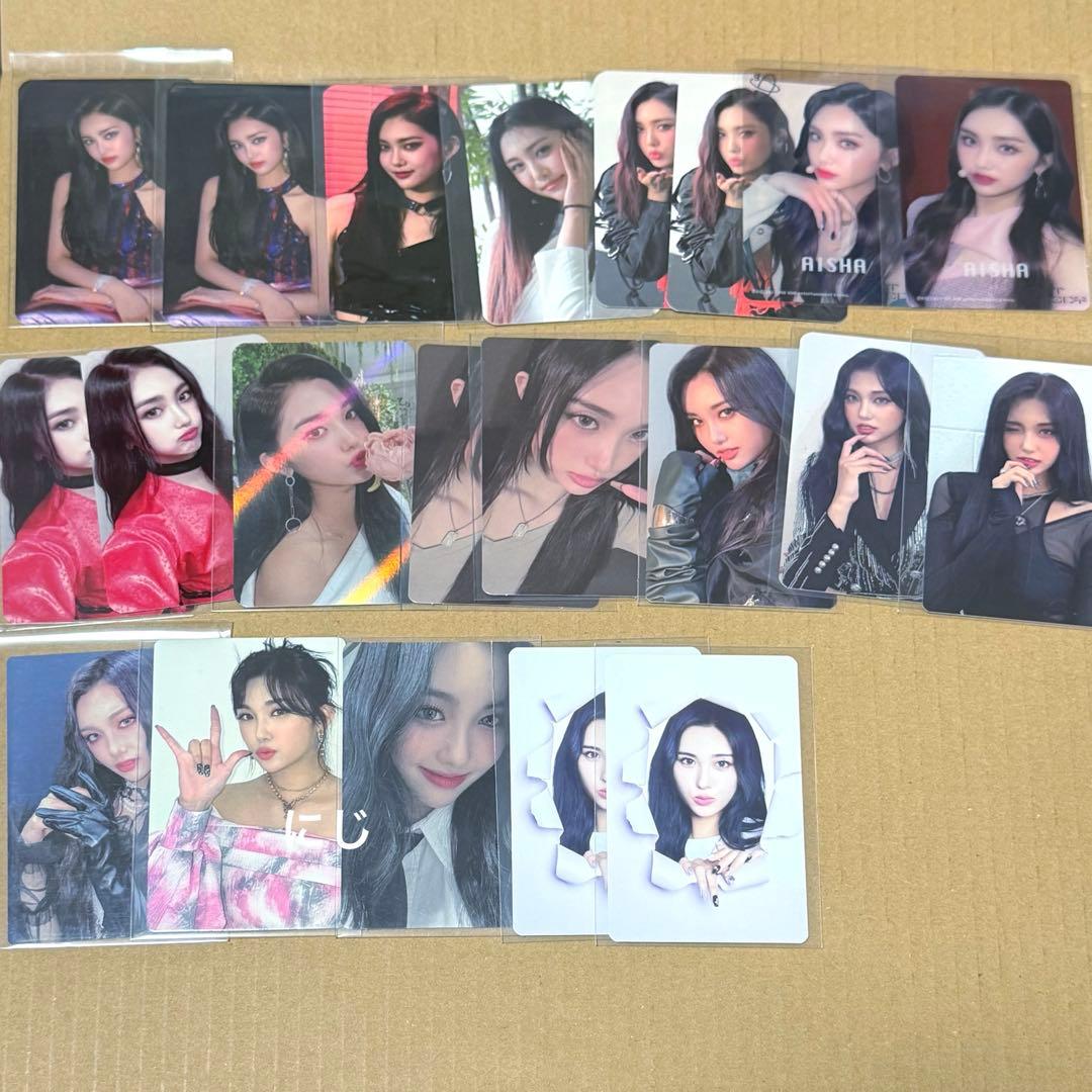 EVERGLOW トレカ アシャ