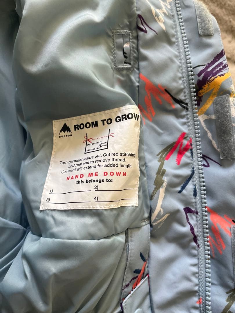 リリカ☺︎約4.5万 Burton キッズ スキマー ジャケッxs
