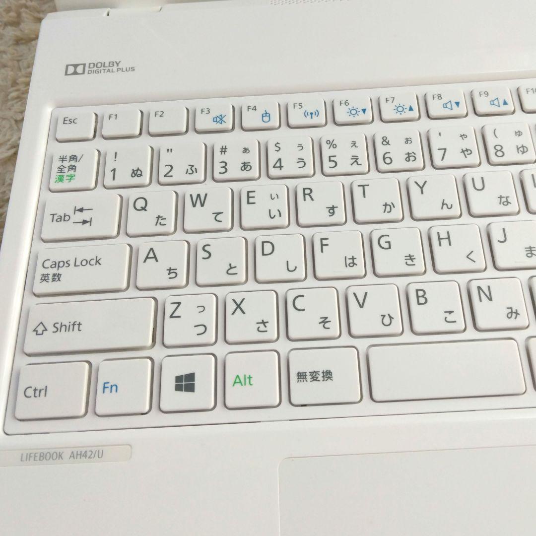 千44 カメラ 美品　メモリ8GB Office ノートパソコン