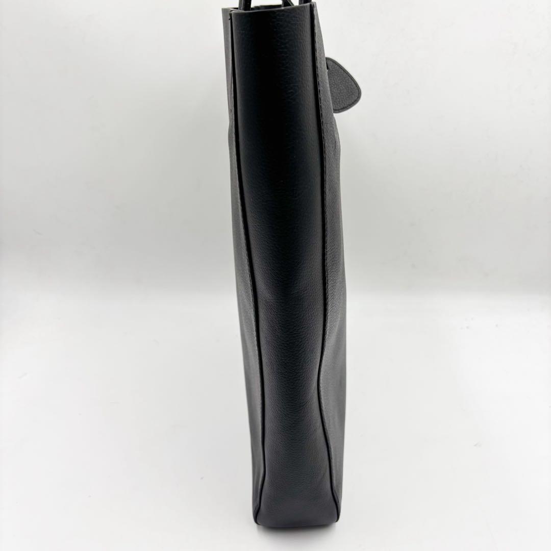 【新品タグ付き】AKM トートバッグ ビジネスバッグ レザー 革　ブラック 黒