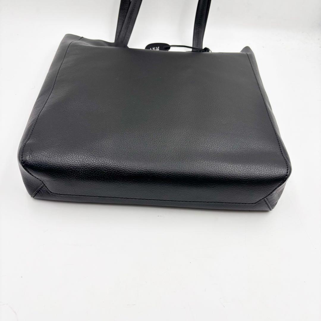 【新品タグ付き】AKM トートバッグ ビジネスバッグ レザー 革　ブラック 黒