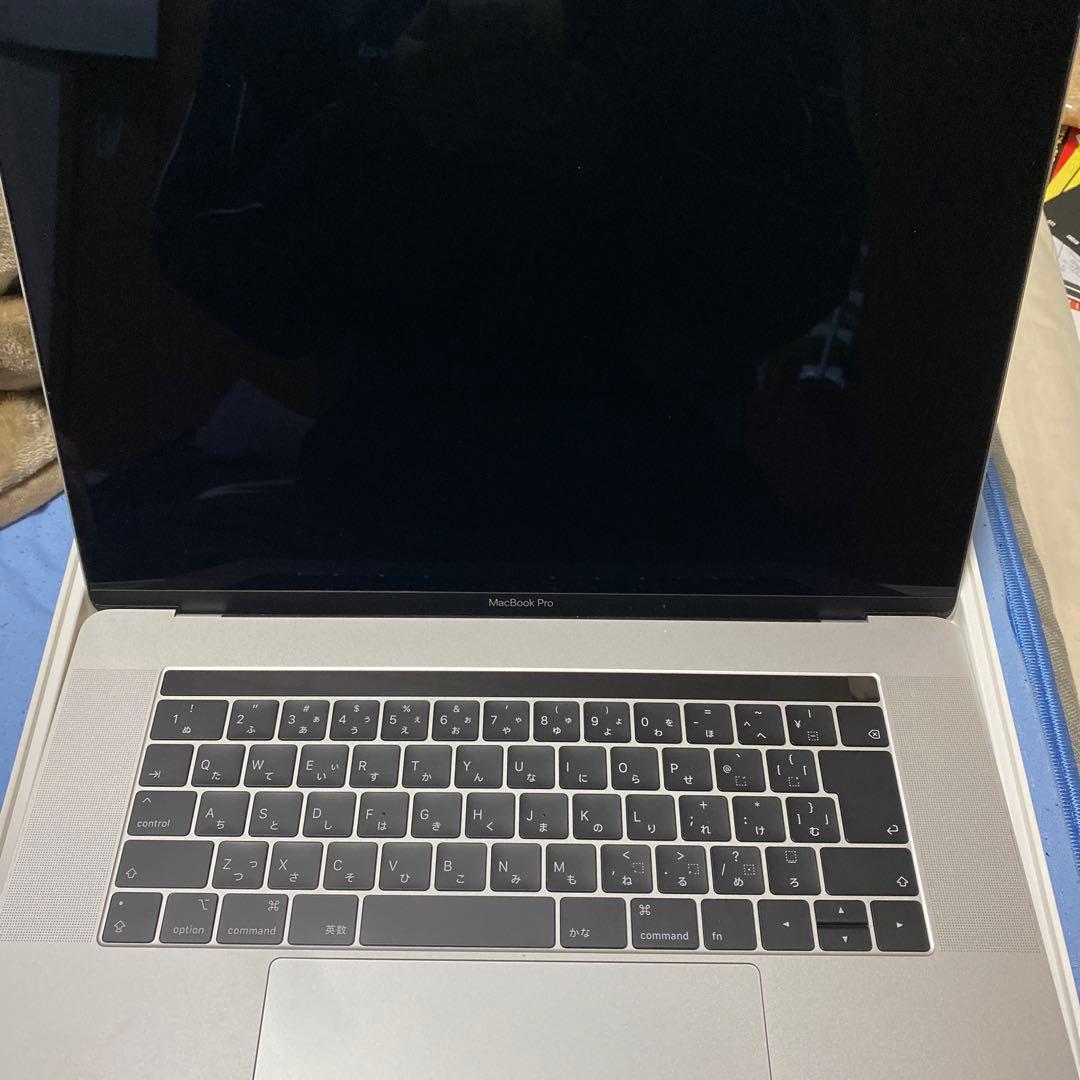 Apple MacBook Pro スペースグレー　2018 15インチ