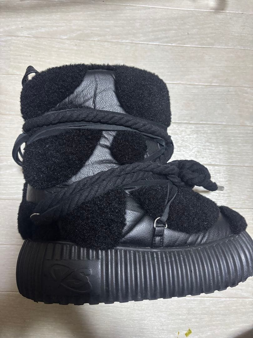 靴 YELLO BAA SHORT BOOTS